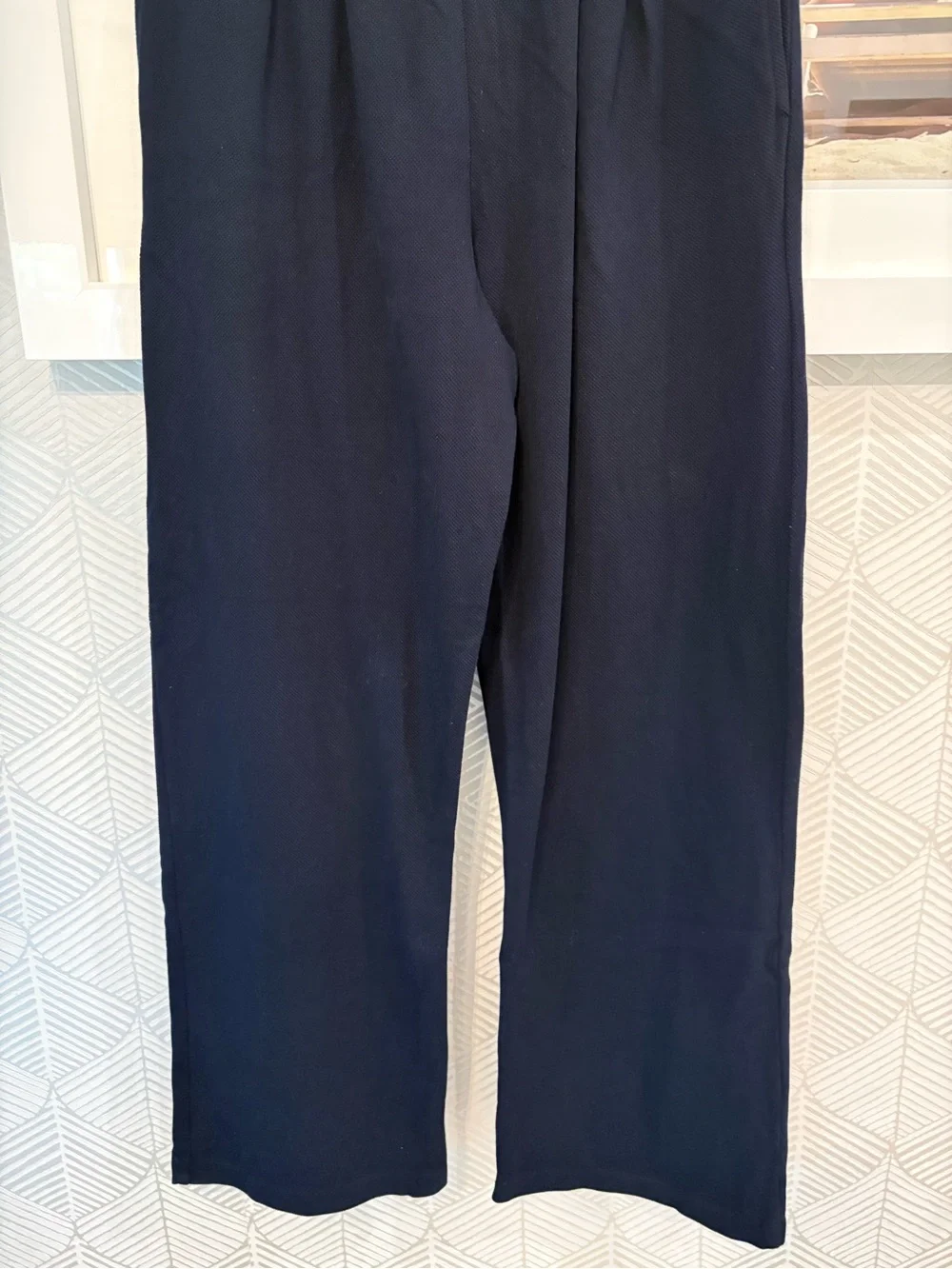 Les Tien wide leg